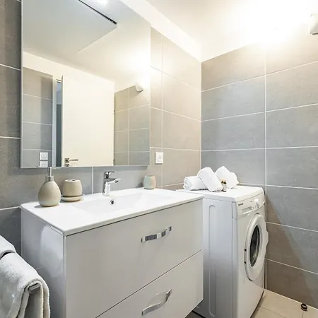 Appartement Le Cap Riviera à Menton Extérieur photo